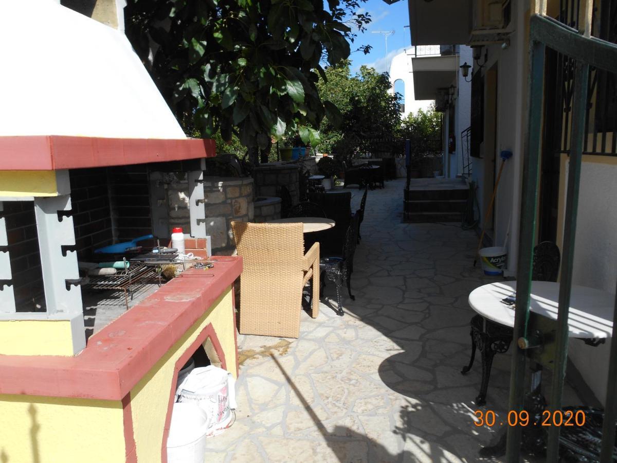 Melios Rooms Petalídhion Buitenkant foto