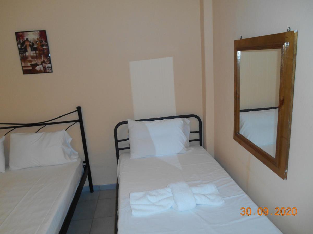 Melios Rooms Petalídhion Buitenkant foto