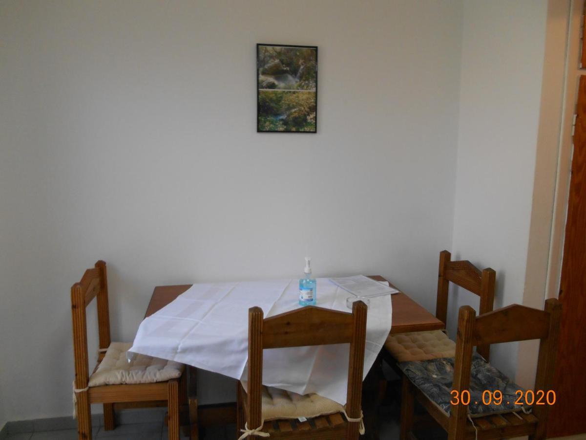 Melios Rooms Petalídhion Buitenkant foto