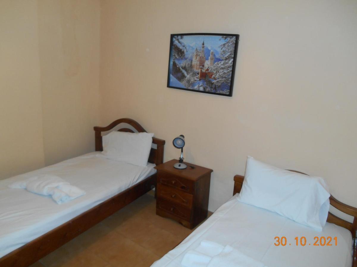 Melios Rooms Petalídhion Buitenkant foto