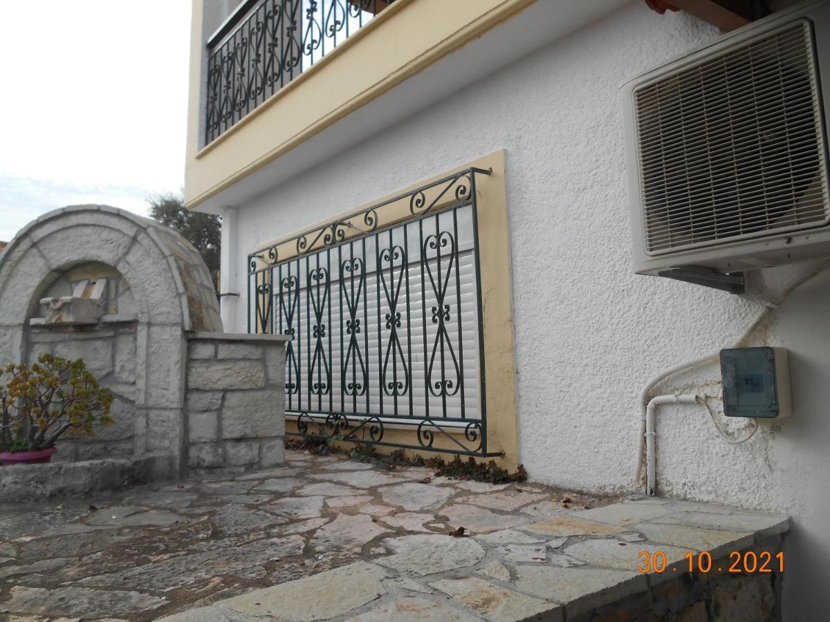 Melios Rooms Petalídhion Buitenkant foto
