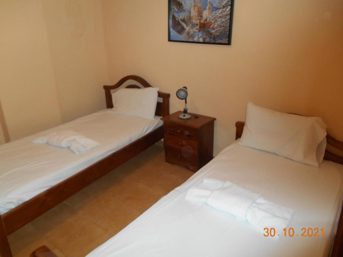 Melios Rooms Petalídhion Buitenkant foto
