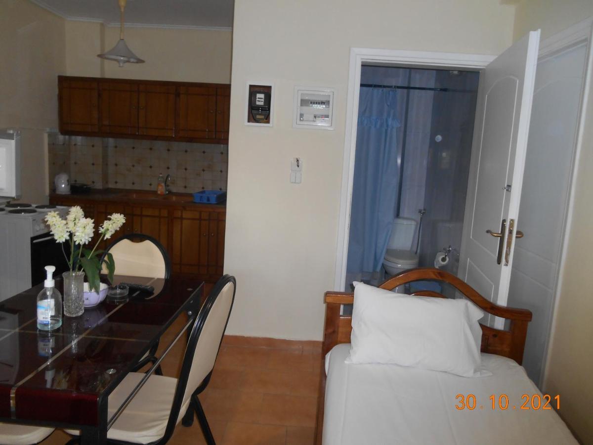 Melios Rooms Petalídhion Buitenkant foto
